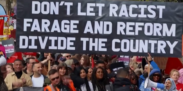 Thousands march in London against far right 475_far right.jpg